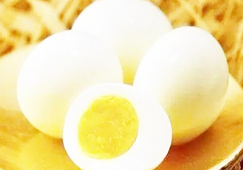 熟鸡蛋美容护肤方法是什么