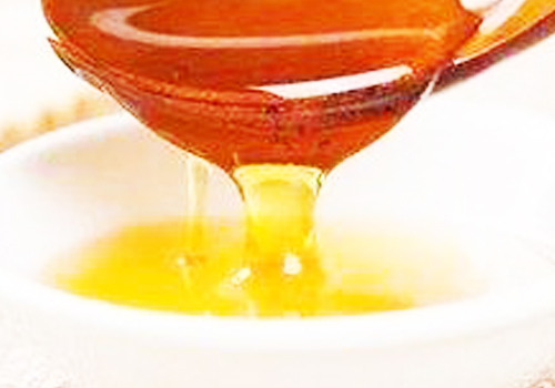制作蜂蜜蛋清面膜